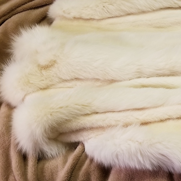 Real Cream Color Mink Fur Coat - Picture 1 of 13